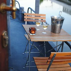 Boat & Breakfast Bellevue Bateau-hôtel